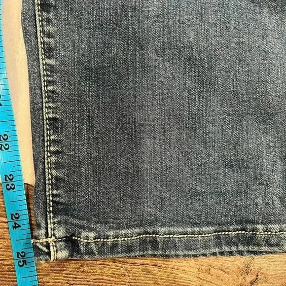 [16]  EARL JEANS Women's BOOT CUT Rhinestones Bling Blue Jeans Embroidered - Picture 5 of 8